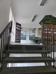 Vorschau Objekt: Zugang Gewerbeeinheit im OG 